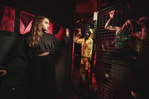 Фотография перформанса Вирус от компании Паника (Фото 4)